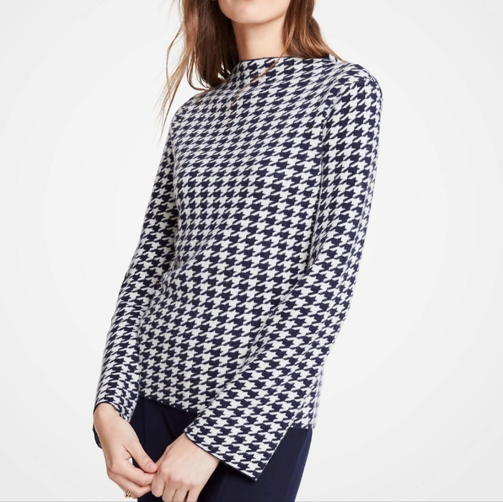 ‼️ ANN TAYLOR Houndstooth boatneck knit top - Picture 1 of 6